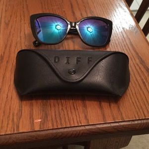 DIFF eyewear sunglasses